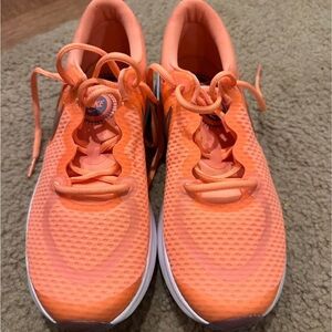 Nike Running Shoe Youth Size 6.5